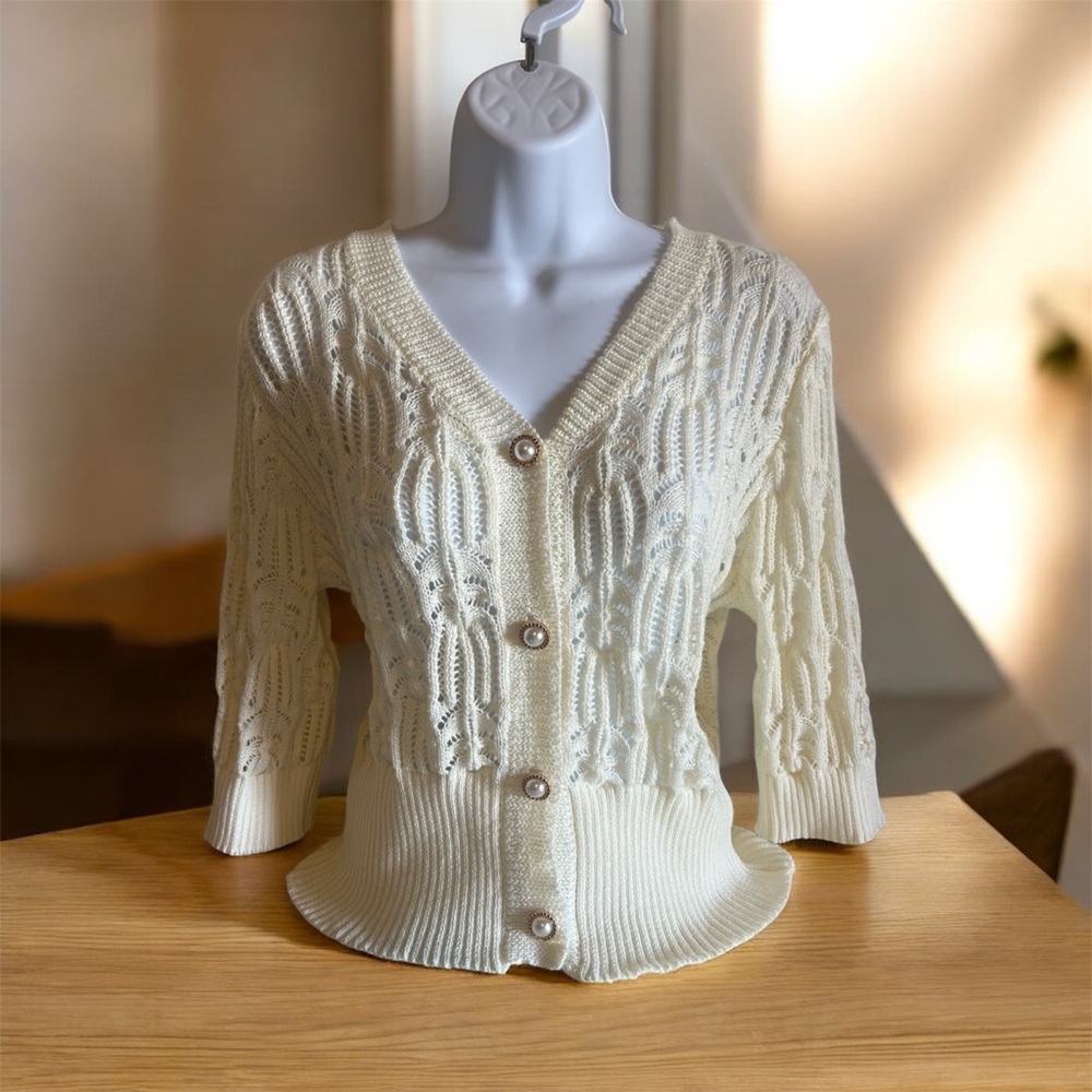 Womens Ivory Crochet Lace Cardigan Sweater XL Pearl Button V Neck Short Sleeve